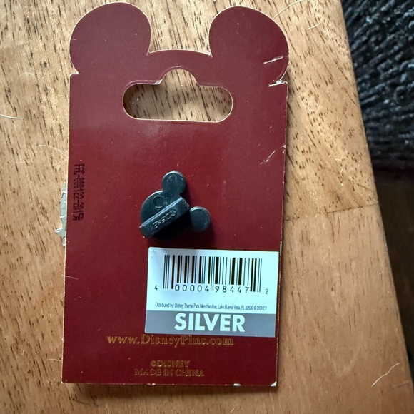 Disney Pin - Picture 2 of 2